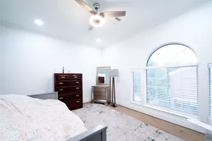 4744 Post Oak Timber Dr, Houston, TX 77056 - Photo 37
