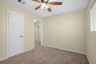2038 Parkdale Dr, Houston, TX 77339 - Photo 17
