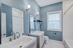 818 Wilkes St, Houston, TX 77009 - Photo 11