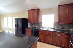 12827 Benton Park Ln, Tomball, TX 77377 - Photo 9