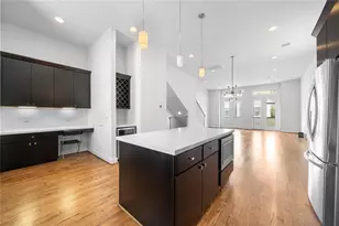 4213 Schuler St, Houston, TX 77007 - Photo 1