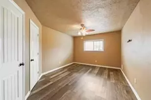 23802 Griffin House Ln, Katy, TX 77493 - Photo 9