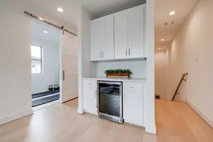 1312 Castle Ct, Houston, TX 77006 - Photo 35