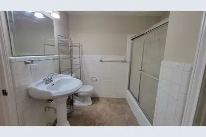 4415 McKinney Street, Houston, TX 77023 - Photo 13