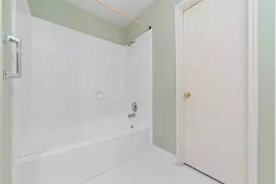 10831 Cayman Mist Drive, Houston, TX 77075 - Photo 23