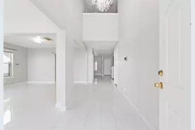 10831 Cayman Mist Drive, Houston, TX 77075 - Photo 3