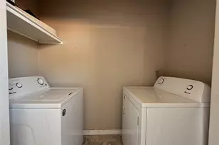 9201 Clarewood Dr, Houston, TX 77036 - Photo 17