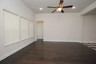 2032 Arrowood Glen Dr, Houston, TX 77077 - Photo 21