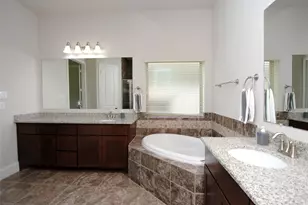 2032 Arrowood Glen Dr, Houston, TX 77077 - Photo 27