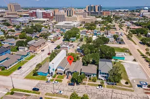 620 Ball, Galveston, TX 77550 - Photo 35