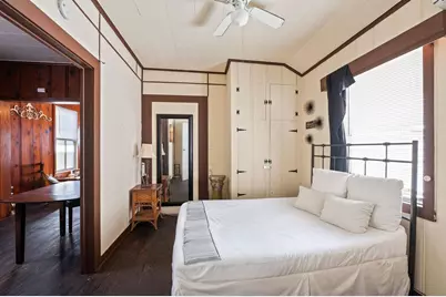 620 Ball, Galveston, TX 77550 - Photo 11