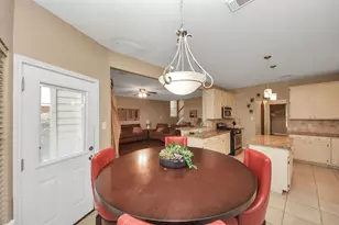 16011 Lausanne Dr, Houston, TX 77070 - Photo 3