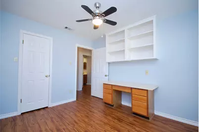 510 Russell Court, Hallettsville, TX 77964 - Photo 17