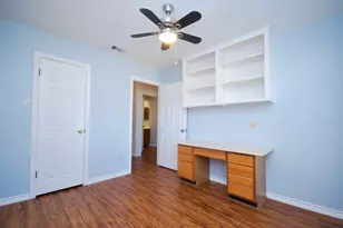 510 Russell Ct, Hallettsville, TX 77964 - Photo 17