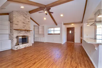 510 Russell Court, Hallettsville, TX 77964 - Photo 11