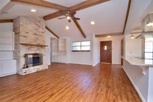 510 Russell Ct, Hallettsville, TX 77964 - Photo 11