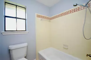 510 Russell Ct, Hallettsville, TX 77964 - Photo 19