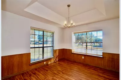 510 Russell Court, Hallettsville, TX 77964 - Photo 9