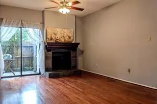 7950 N Stadium Dr, Houston, TX 77030 - Photo 1