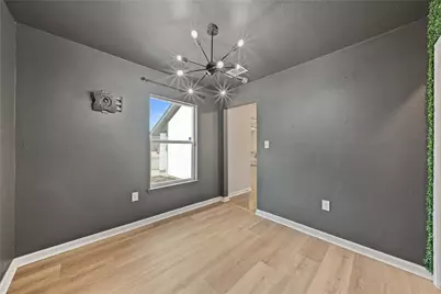 410 S Utah Street, La Porte, TX 77571 - Photo 9