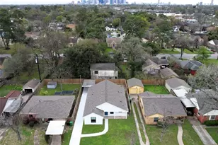 304 Graceland St, Houston, TX 77009 - Photo 27