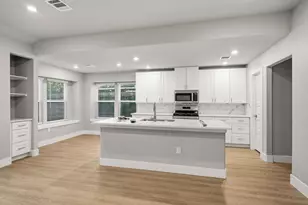 5307 Danfield Dr, Houston, TX 77053 - Photo 9