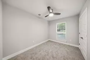 5307 Danfield Dr, Houston, TX 77053 - Photo 3