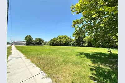 414 W Main Street, Baytown, TX 77520 - Photo 5