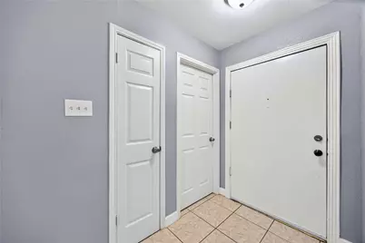 7906 El Capitan Drive, Houston, TX 77083 - Photo 5