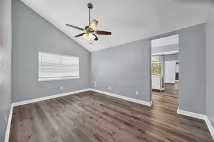 7906 El Capitan Dr, Houston, TX 77083 - Photo 17