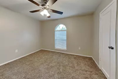 5307 Summerfield Lane, Spring, TX 77379 - Photo 11