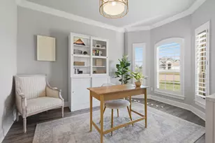 1702 Twin Oaks Cir, Brenham, TX 77833 - Photo 9