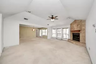 5415 Raintree Dr, Missouri City, TX 77459 - Photo 15