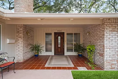 18435 Point Lookout Drive, Houston, TX 77058 - Photo 3