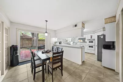 18435 Point Lookout Drive, Houston, TX 77058 - Photo 11