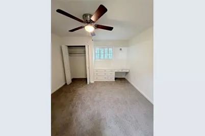 807 W Murrill Street, Baytown, TX 77520 - Photo 17
