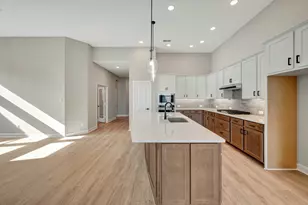 2470 Guava Hls Ln, Manvel, TX 77578 - Photo 31