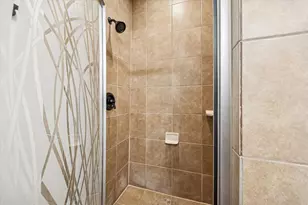 5402 Jonathan Ln, Houston, TX 77011 - Photo 19