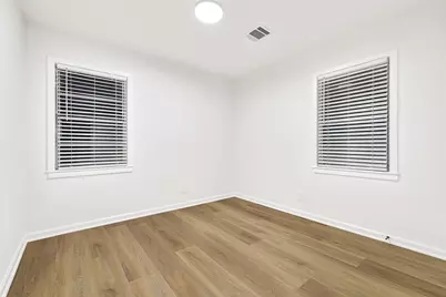 3129 Airport Boulevard, Houston, TX 77051 - Photo 15