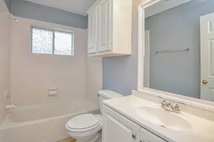 4222 Lakeshore Forest Dr, Missouri City, TX 77459 - Photo 9