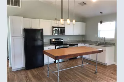 1200 Choctaw, Brenham, TX 77833 - Photo 11