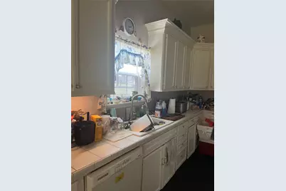 320 Commerce Lane, Highlands, TX 77562 - Photo 7