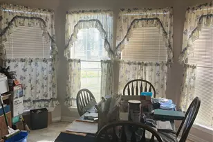 320 Commerce Ln, Highlands, TX 77562 - Photo 5