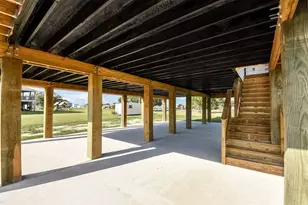 544 Buckskin Dr, Palacios, TX 77465 - Photo 7