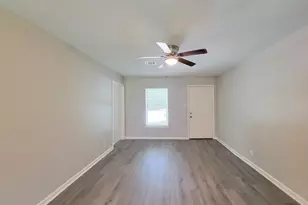 2810 Forest Oaks Blvd, Houston, TX 77017 - Photo 3