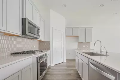 133 Aurora Springs, Katy, TX 77493 - Photo 5