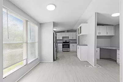 184 Lions Circle, Onalaska, TX 77360 - Photo 7