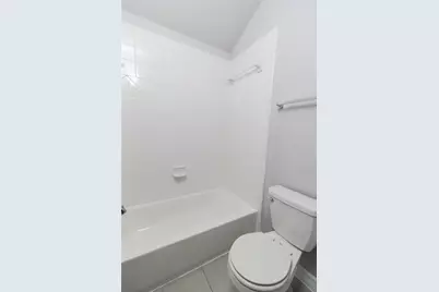 2406 Sandlewood Trail Lane, Houston, TX 77014 - Photo 15