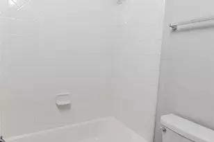 2406 Sandlewood Trail Ln, Houston, TX 77014 - Photo 15