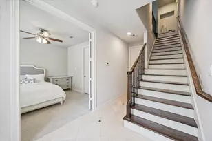 2048 Fannin Station S, Houston, TX 77045 - Photo 3